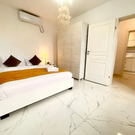 Apartment Unirii 10 *